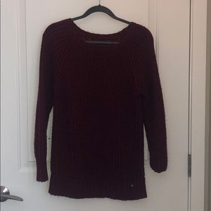 Burgundy sweater American Eagle